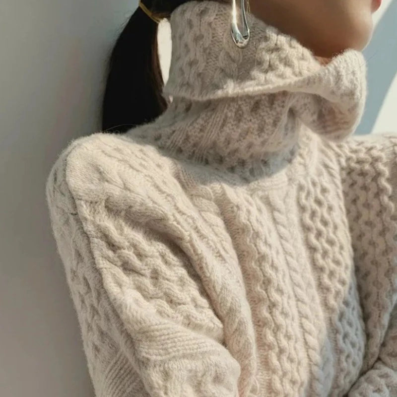 Emilia | Sweter damski z golfem ciepły i stylowy