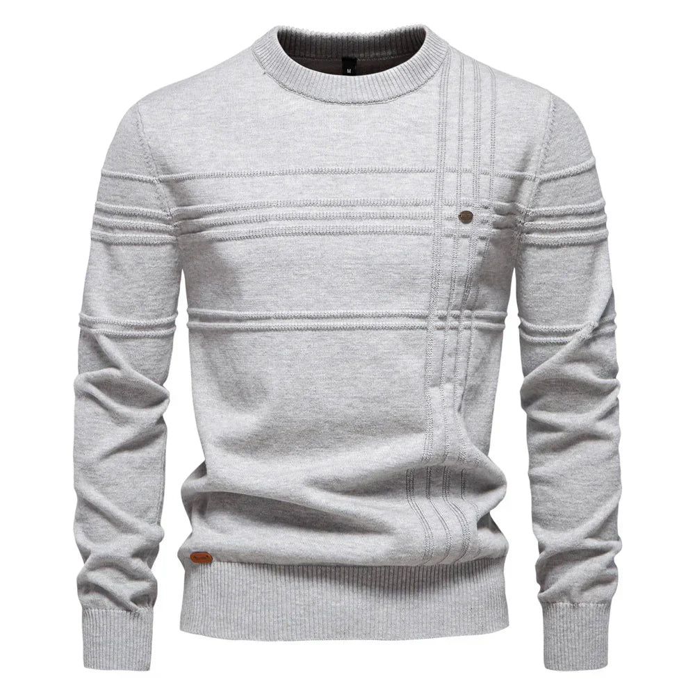 Damian | Męski sweter z wzorem na piersi