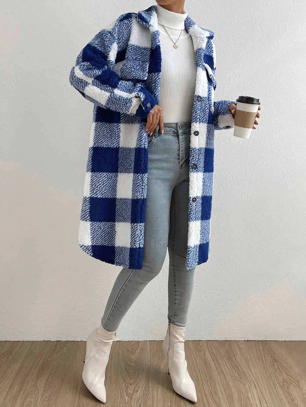 Ewelina | Kurtka zimowa damska w kratę Teddy