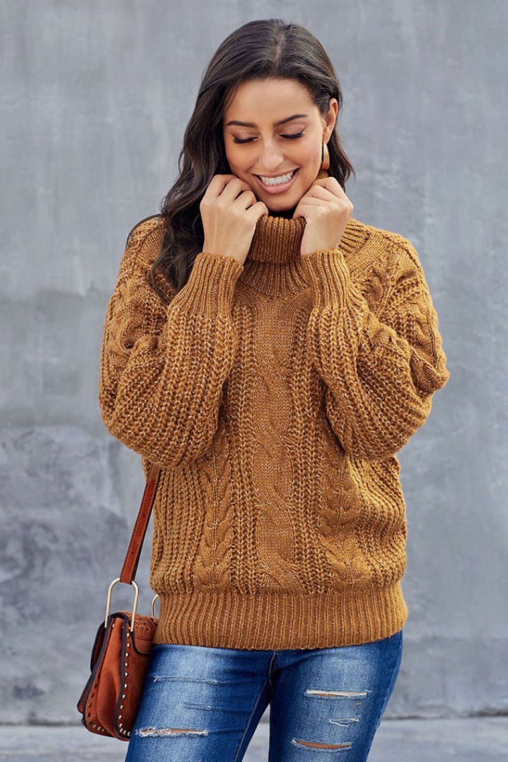 Barbara | Sweter damski z grubym splotem i golfem